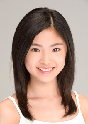 山本菜々