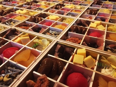 『壺川』特製のお節料理も人気。季節の節目を料理で感じ取ることができます。