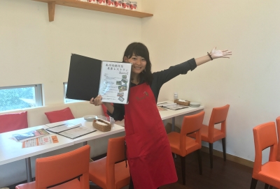 スタッフみんなで盛り上げて、助け合いながらお店を一緒に作っていくのがモットーです!