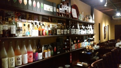 店主は利き酒師の資格も持っています。お酒についても学べる環境ですよ。