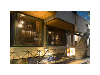 美的なセンスが様々なところにちりばめられた当店なら、あなたの感性も磨けます。