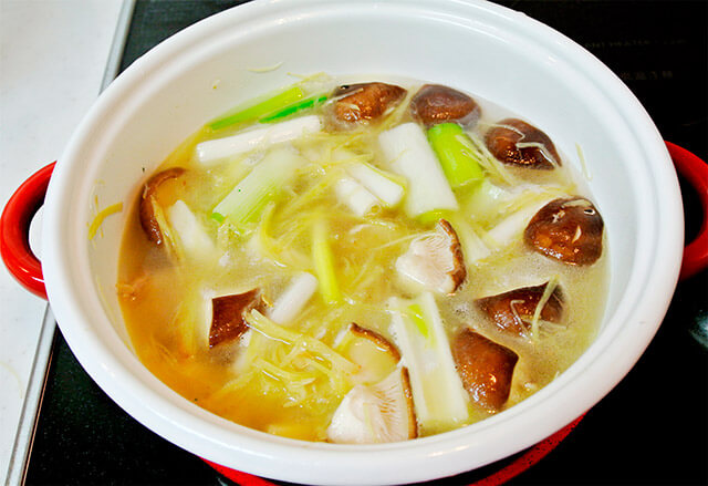 生姜と鶏肉のスープ[調理]-14