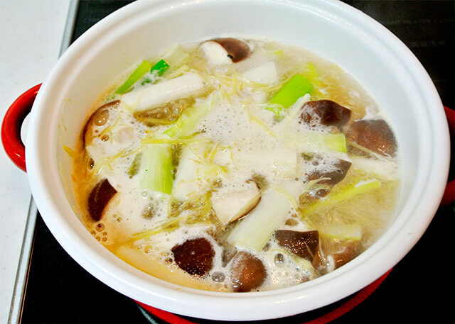 生姜と鶏肉のスープ[調理]-15