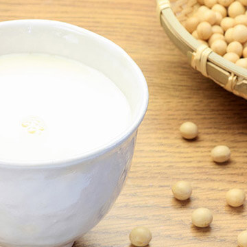 女の理想は巨乳ではなく美乳です!美しい胸を作れる食べ物は？