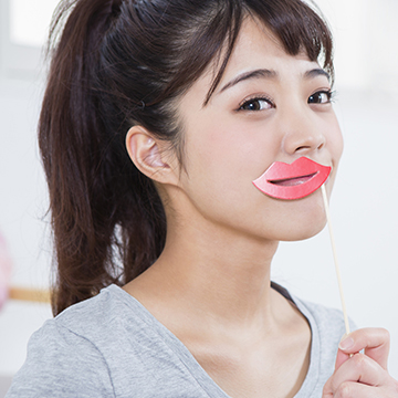 プルプルの唇を作る方法！乾燥から守る正しい唇ケアとは？