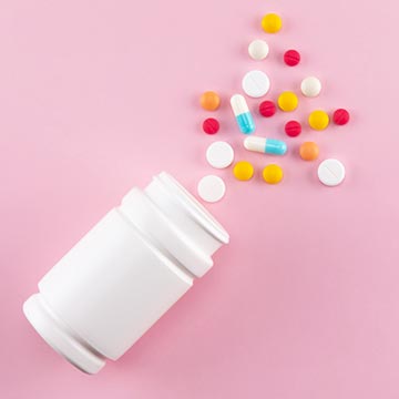 体内で女性ホルモンと同じ働きをするサプリメント「イソフラボン」