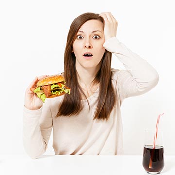 食事と肥満はガンの原因の30％？食事とガンの関係について