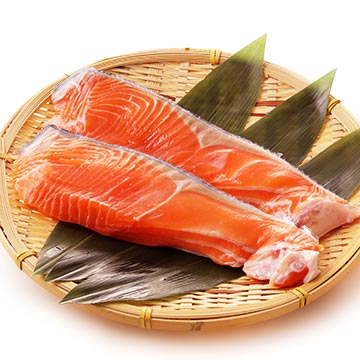 消化吸収が良いたんぱく質を含む食材「鮭」の特徴や調理法