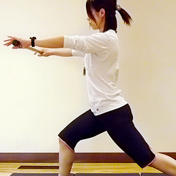 《シングルレッグスクワット》の効果的なやり方‼正しいフォーム＆コツ♪