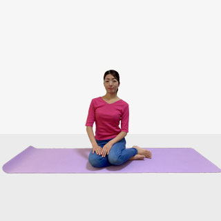 おうちでも手軽にできる♪体幹に効かせられる「お姉さん座りをエクササイズ」