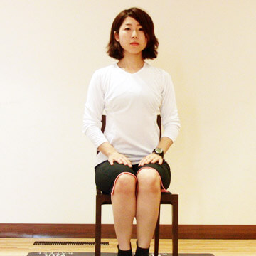 普段から心がけよう！痩せる座り方！