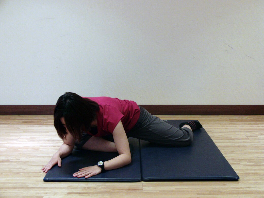 一ヶ月で身体を柔らかくする「お尻ストレッチ」-02