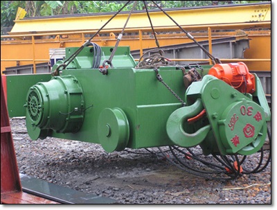 30噸電動吊車.jpg