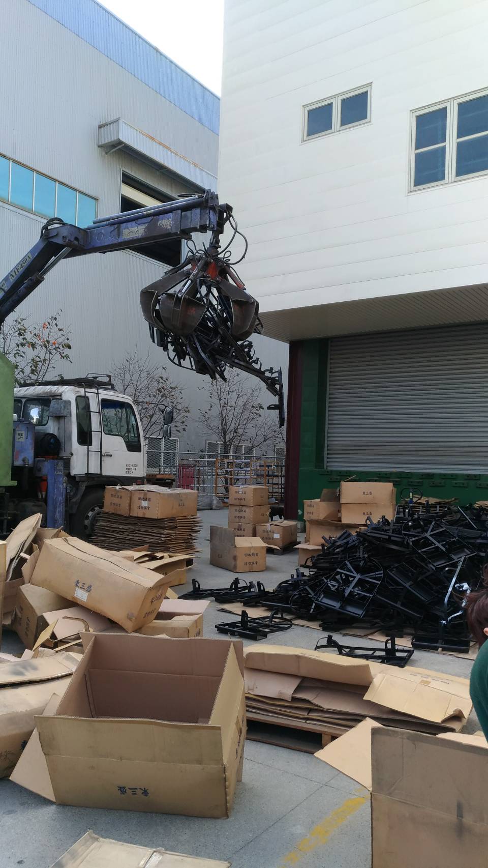 高雄廢五金回收處理.jpg.jpg
