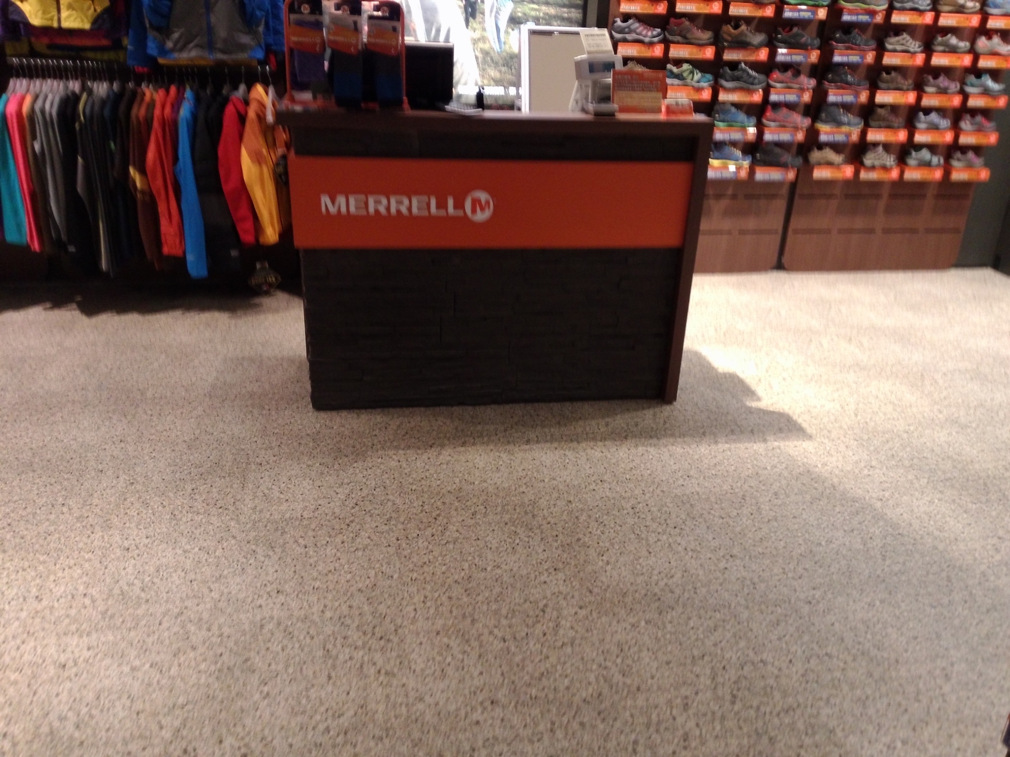 MERRELL專櫃塑膠地磚(信義A11)_170618_0005.jpg