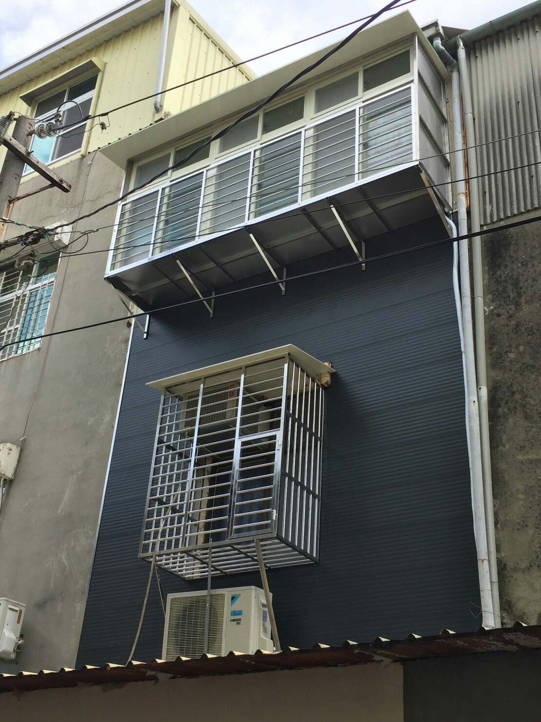 新店住家不鏽鋼防盜窗 (2).jpg