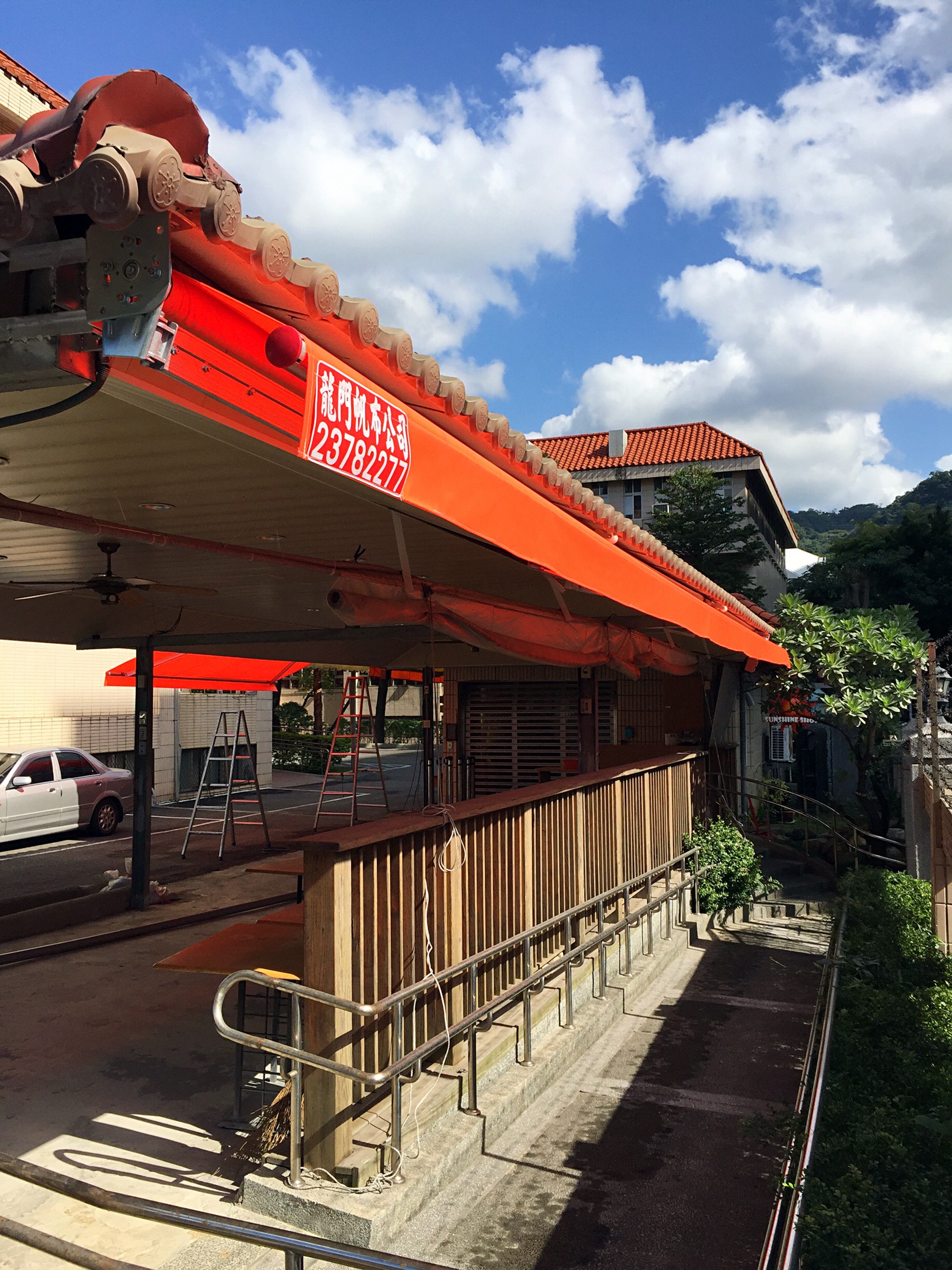 2 龍門帆布 帆布工程 遮陽棚 遮雨棚 鋁架帆布 伸縮帆布 升降帆布 鐵架帆布 造型帆布 百摺天棚 