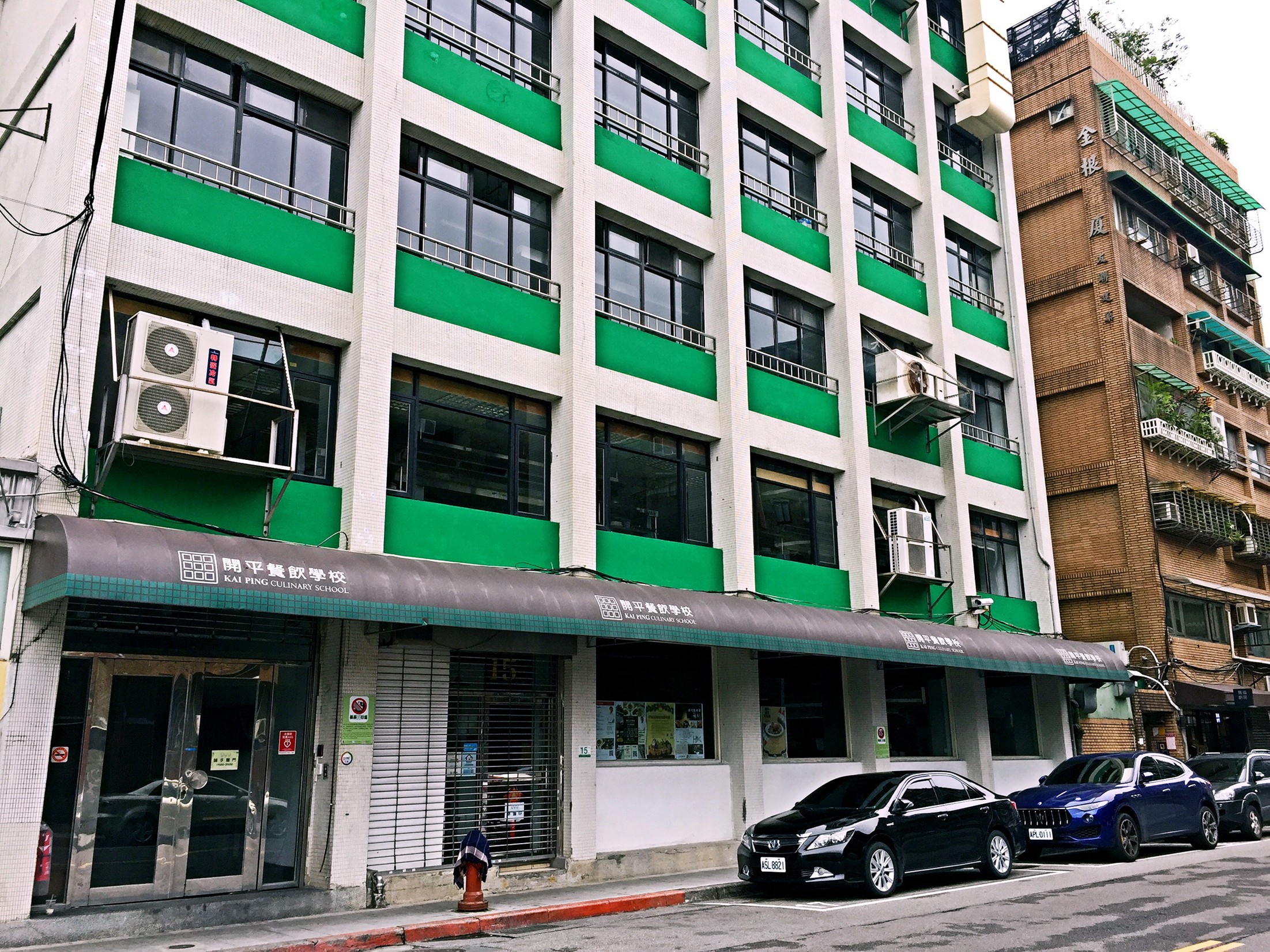 4 龍門帆布 帆布工程 遮陽棚 遮雨棚 鋁架帆布 伸縮帆布 升降帆布 鐵架帆布 造型帆布 百摺天棚 