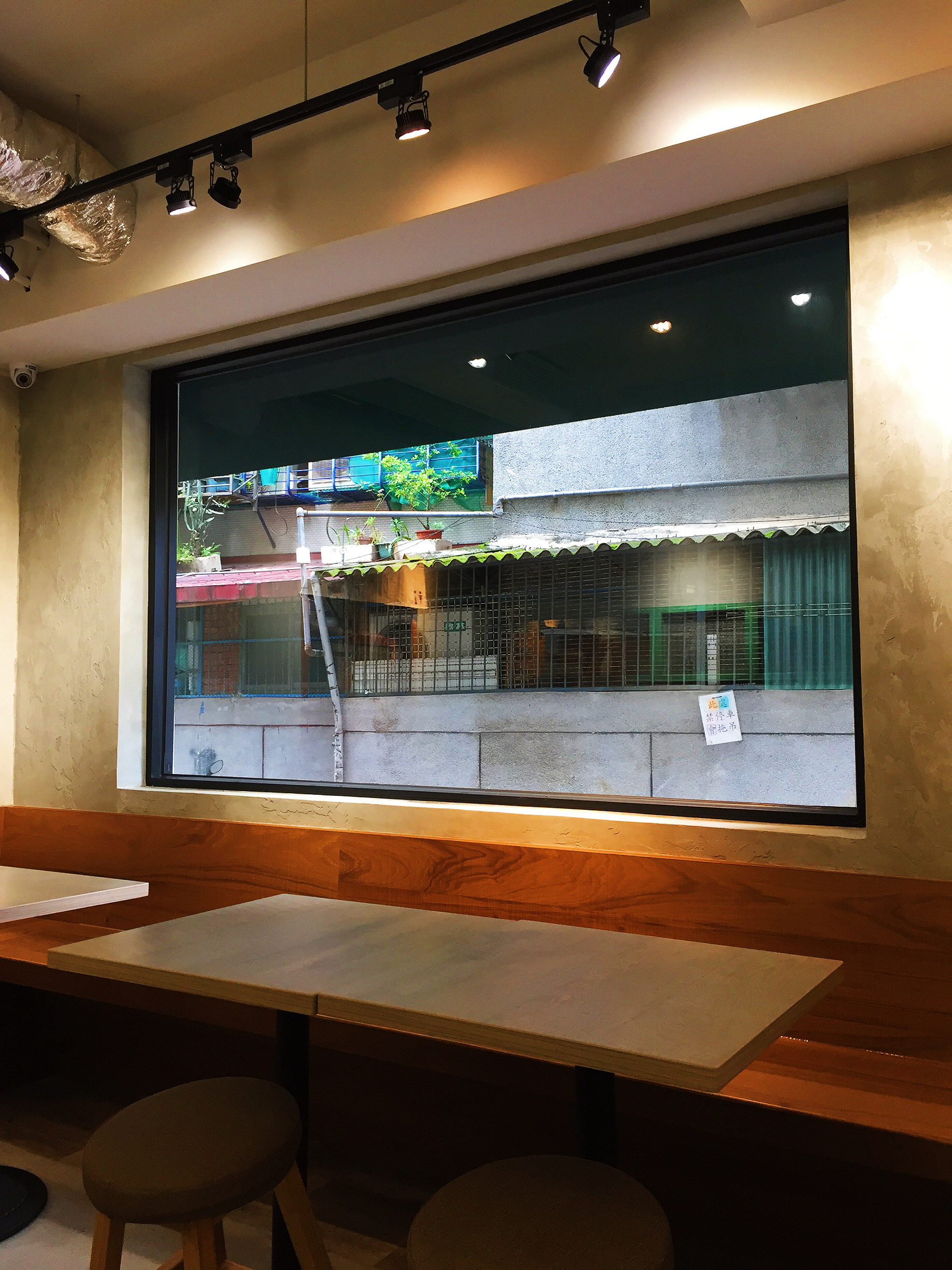 10 龍門帆布有限公司 帆布工程 帆布行 遮陽棚 遮雨棚 鋁架帆布 伸縮帆布 升降帆布 造型鐵架帆布