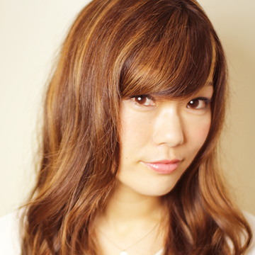 秋の人気ヘアスタイル「グラマラスロング」