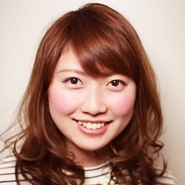 冬の人気ヘアスタイル「やわらかシフォンレイヤー」