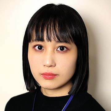 冬の人気ヘアスタイル「切りっぱなしボブ」