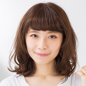 冬の人気ヘアスタイル「ランダムカールセミディ」