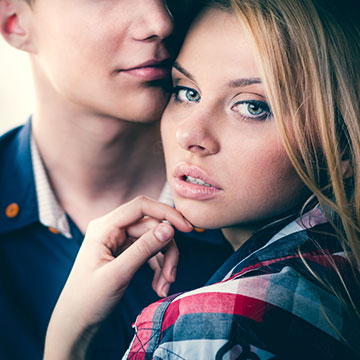 当てはまれば危険！？「男慣れしているんだろうな」と思われる女性の特徴