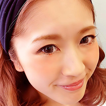 水着に負けないお洒落なカラーメイクで周りに差をつけよう！