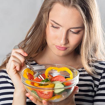 夏の反動がくる前に！秋の食欲にブレーキをかける方法