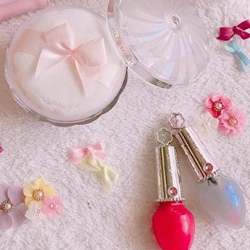 自分用にもプレゼントにも♡ジルスチュアートのパケ買いコスメ6選