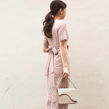 1枚で大人顔♡くすみカラーのワンピースコーデ6選