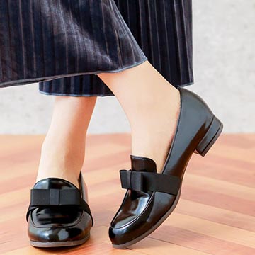 雨の日もぬかりなく♪通勤にも使いやすいレインシューズ特集