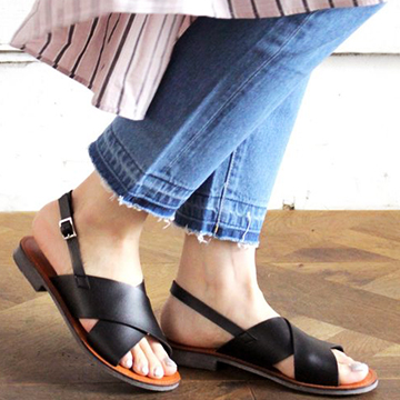 夏と言えばサンダル♡疲れにくいサンダルはどれ？