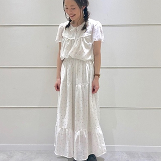 小花柄が大人っぽ可愛い♡2019年夏に取り入れたい花柄コーデ6選
