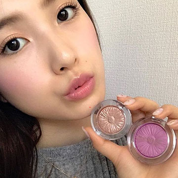 透明感が急上昇♡人気すぎて欠品も...！？くすみとサヨナラするパープルチーク3選