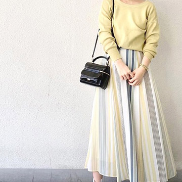 春はすぐそこ♡フレアスカートに春っぽいカラーを取り入れて♪