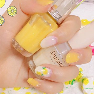初夏気分あがる♡置いておくだけでかわいいイエローコスメ特集