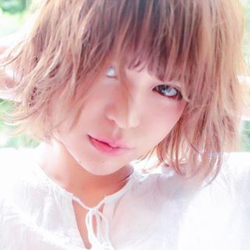 「すっぴん感」はモテる♡透明グロスをマスターして男心をガッチリつかもう！