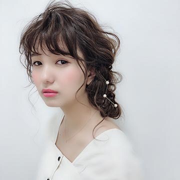 消えちゃいそうな儚さに。透明感抜群の顔を作るコスメはこれ！
