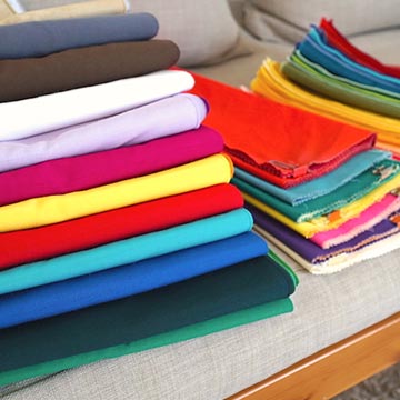 自己診断で不安ならプロにお任せしない？話題のパーソナルカラー診断をサロンで体験♡