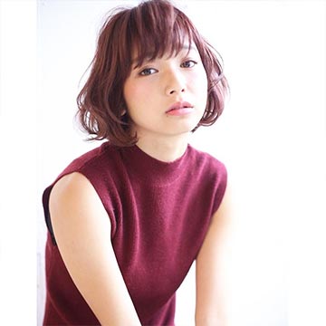 秋の最愛ヘアカラーはバイオレットで決まり♡アッシュをプラスしたツヤサラヘアーで褒められる！