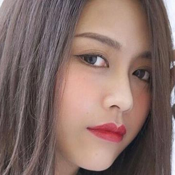 赤リップはこう塗るの♡トレンドに仕上げる方法とは？