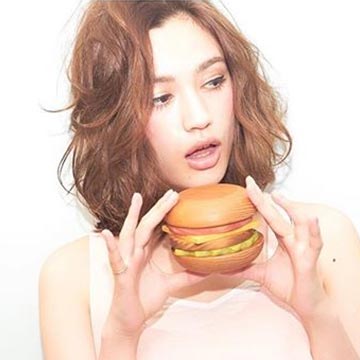 もはや整形レベル？！小顔になれる舌トレダイエット