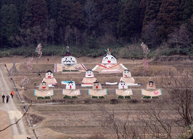 石川県羽咋市×法大生による「巨大ひな壇」プロジェクト【2014 ギネス申請中！】 画像