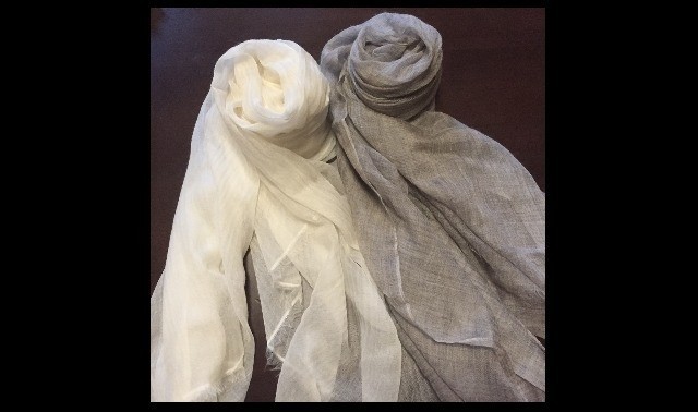 ネパール産《上質カシミヤストール》世界最軽量に挑戦！暖かさと気持ち