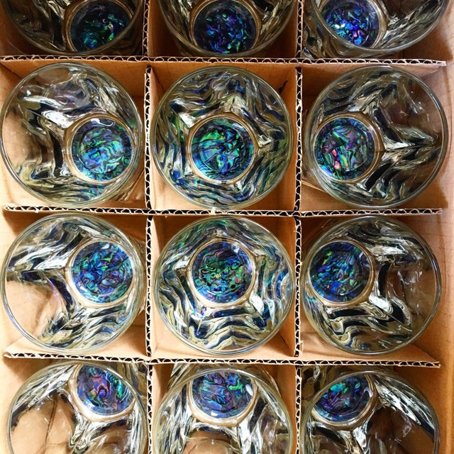 まるで海。パウア貝の美しい輝きをあしらったArt Shell「螺鈿