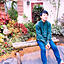 4562