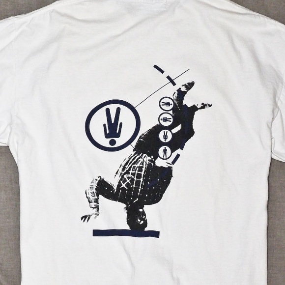 技アリのグラフィックTシャツ(私物)