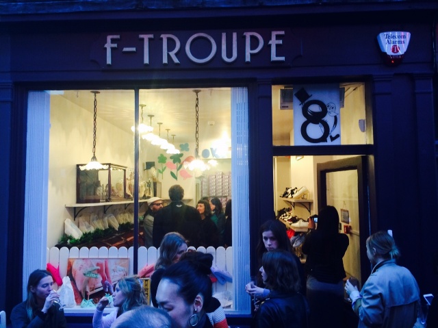 F-Troupeにて